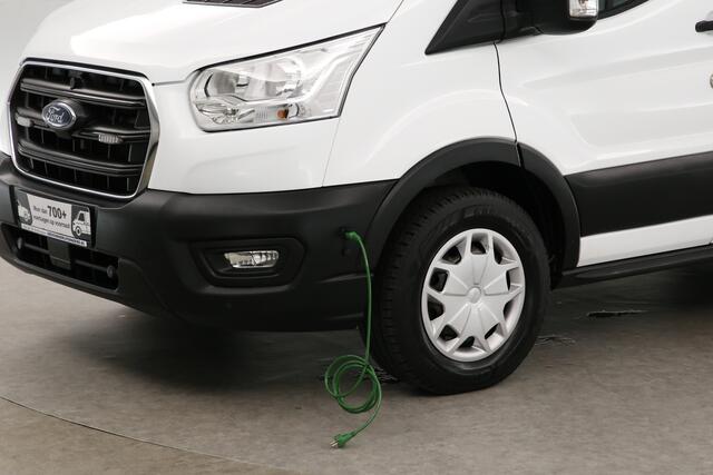Ford TRANSIT 2.0 Ecoblue L2H2 | Airco | Camera | Cruise | 3-Zits | Carplay | Stoelverw.
