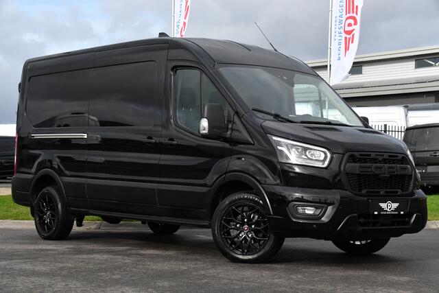 Ford TRANSIT 350 2.0 TDCI L3H2 RWD Black Edition Adaptieve Cruise, Camera, 3500kg Trekhaak, 2 x Schuifdeur, Carplay, Xenon, 165pk, Automaat, Uniek!