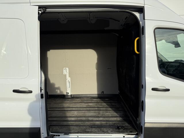 Ford TRANSIT 350 2.0 TDCI 170PK L3H3 170PK Airco Cruise Control Parkeersensoren voor achter