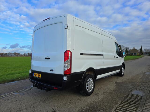 Ford TRANSIT 350 2.0 TDCI L3 H2 Trend - 130 Pk - Euro 6 - Airco - Cruise Control - Parkeersens. V+A