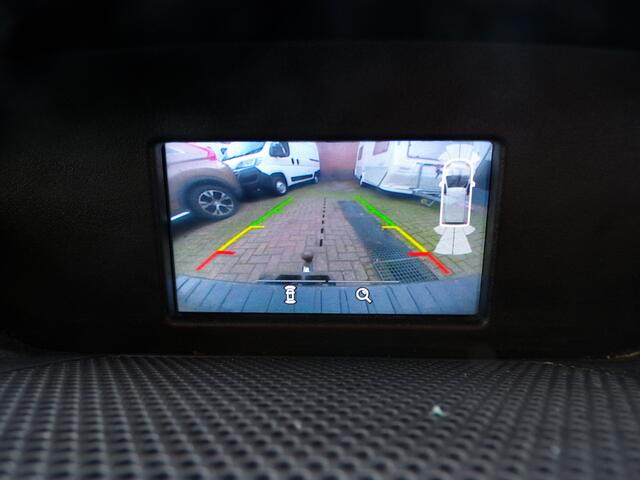 Ford TRANSIT 350 2.0 TDCI L3H2 Trend AIRCO,SCHUIFDEUR,TREKHAAK !!!