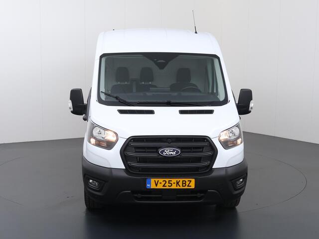 Ford TRANSIT 350 2.0 TDCI | L3 H2 | TREND | ADAPTIEVE CRUISE | STOELVERWARMING | TREKHAAK | STUURWIELVERWARMING | CAMERA | PARKEERSENSOREN | NAVIGATIE | CARPLAY / ANDROID AUTO | BLIND SPOT | INKLAPBARE SPIEGELS