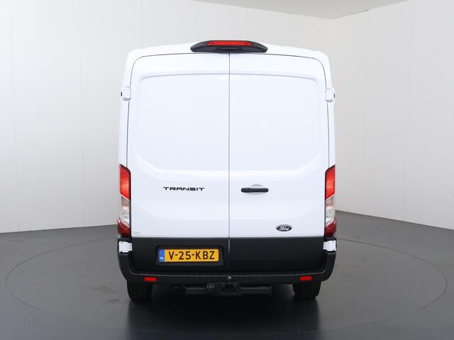 Ford TRANSIT 350 2.0 TDCI | L3 H2 | TREND | ADAPTIEVE CRUISE | STOELVERWARMING | TREKHAAK | STUURWIELVERWARMING | CAMERA | PARKEERSENSOREN | NAVIGATIE | CARPLAY / ANDROID AUTO | BLIND SPOT | INKLAPBARE SPIEGELS