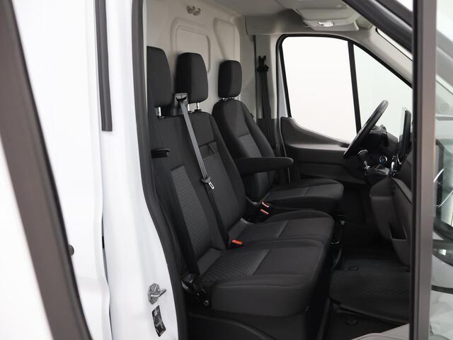 Ford TRANSIT 350 2.0 TDCI | L3 H2 | TREND | ADAPTIEVE CRUISE | STOELVERWARMING | TREKHAAK | STUURWIELVERWARMING | CAMERA | PARKEERSENSOREN | NAVIGATIE | CARPLAY / ANDROID AUTO | BLIND SPOT | INKLAPBARE SPIEGELS
