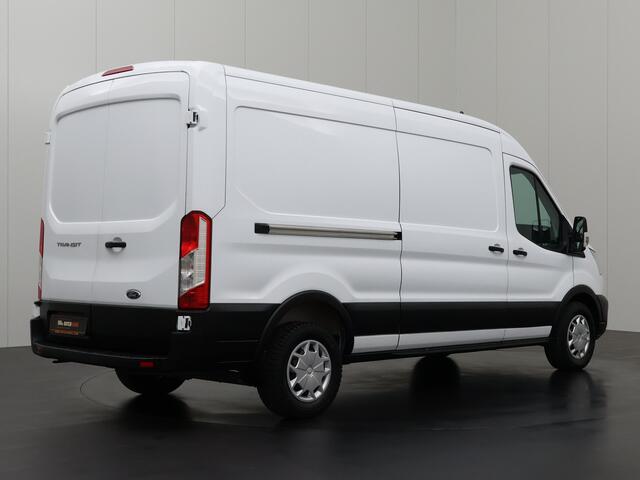 Ford TRANSIT 2.0TDCi 130PK L3H2 | Airco | Cruise | 3-Persoons | Betimmering