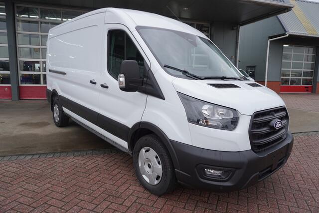 Ford TRANSIT 350 2.0 TDCI 130PK L3H2 Trend nr. V137 | Airco | Cruise | Trekhaak | Apple cp-Android auto