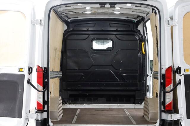 Ford TRANSIT 350 2.0 TDCI 130pk L2H2 Trend Airco Easy Acces Laadklep 500kg 03-2022