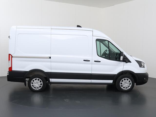 Ford TRANSIT 310 | 2.0 TDCI | L2 H2 | Trend | Navigatie | Parkeercamera | Adaptive Cruise Control | 3-zits | Trekhaak |