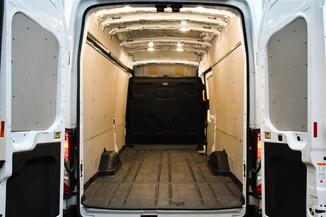 Ford TRANSIT 350 2.0 TDCI L4H3 Trend RWD