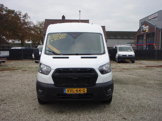 Ford TRANSIT 350L Dubbele Cabine 15 km 12 inch scherm Trend