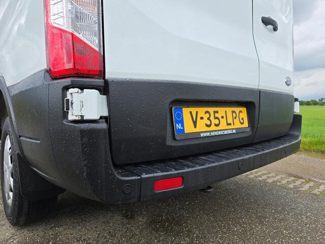 Ford TRANSIT 350 2.0 TDCI L2 H2 - 130 Pk - Euro 6 - Airco - Cruise Control