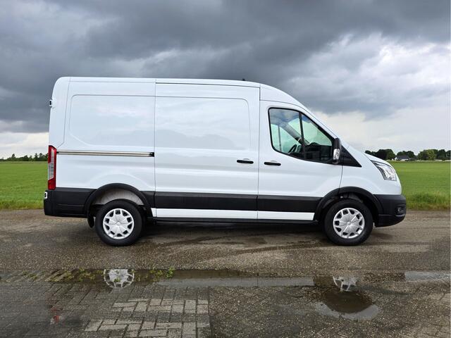 Ford TRANSIT 350 2.0 TDCI L2 H2 - 130 Pk - Euro 6 - Airco - Cruise Control
