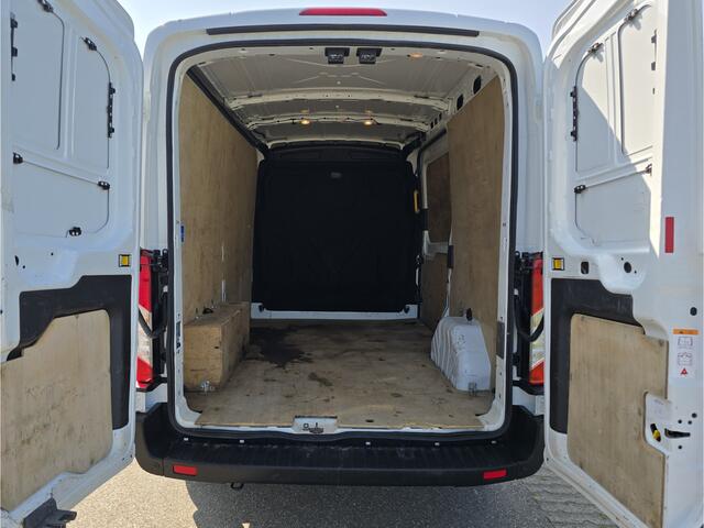 Ford TRANSIT 350 2.0 TDCI L2 H2 - 130 Pk - Euro 6 - Airco - Cruise Control