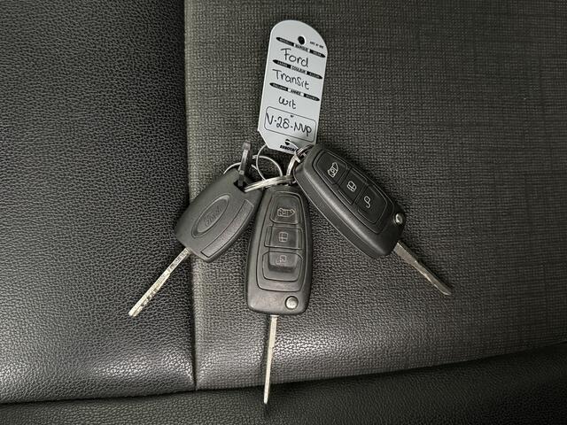 Ford TRANSIT 2.0TDCi 130PK L3H2 Dubbele Cabine 7-Persoons | Leder | Navigatie | Camera | Trekhaak 2800Kg