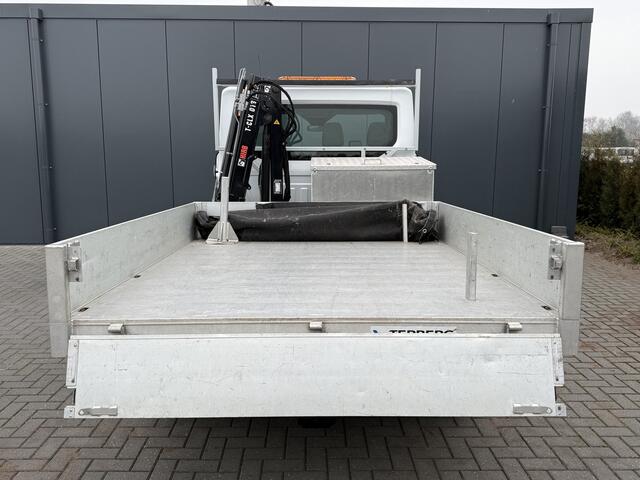 Ford TRANSIT 2.0 TDCI EURO 6 / PICK UP / HIAB KRAAN T-CLX 013 / 2.7 TONS TREKHAAK / 34.988 KM! / 1e EIG. / 3-ZITS / AIRCO / ZEER NETJES