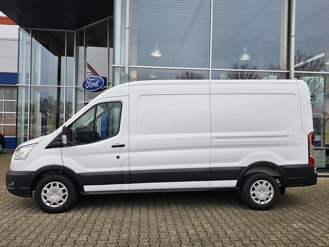 Ford TRANSIT 350 2.0 TDCI L3H2 Trend 130pk Automaat | SCI | Trekhaak | Airco | DAB | Parkeersensoren v+a | Zéér netjes!