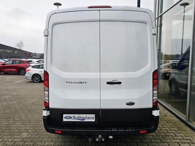 Ford TRANSIT 350 2.0 TDCI L3H2 Trend 130pk Automaat | SCI | Trekhaak | Airco | DAB | Parkeersensoren v+a | Zéér netjes!