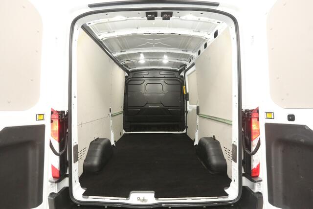 Ford TRANSIT 350 2.0 TDCI L3H2 Trail | Airco | Adap. Cruise | Camera | 3 Zits | Trekh. | Parkeersen.