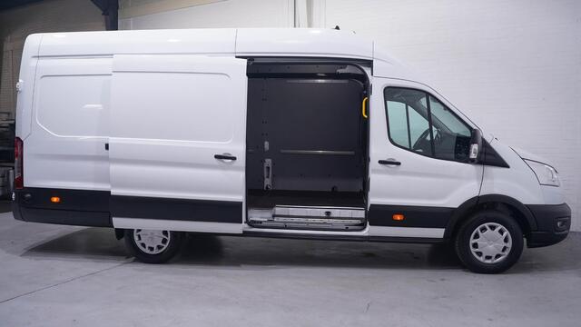 Ford TRANSIT 2.0 TDCI 130 pk L4H3 Navi, Camera 270 Graden Deuren, Laadruimte Pakket, Cruise Control, PDC V+A, 3-Zits