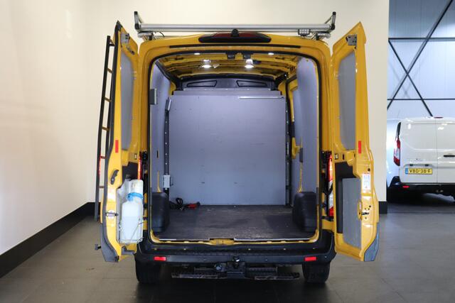 Ford TRANSIT 2.0 TDCI 130PK L3H2 EURO 6 - Airco - Cruise - PDC - Trekhaak - ¤ 13.950,- Excl.