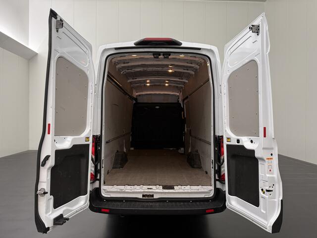 Ford TRANSIT 2.0TDCi 130PK L4H3 Jumbo | Airco | Cruise | Camera | 3-Zits