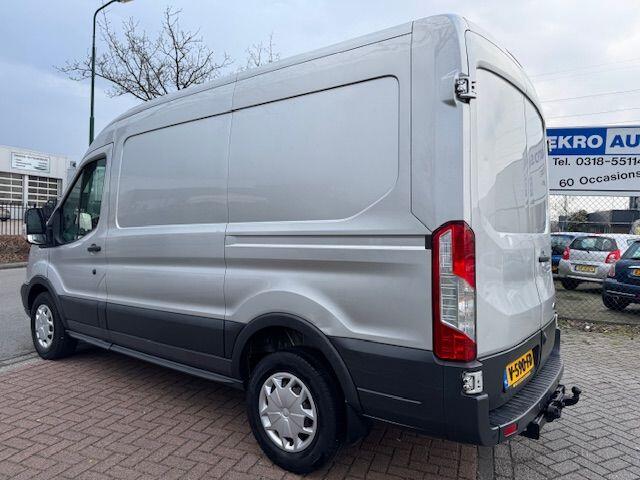 Ford TRANSIT 330 2.0 TDCI 170pk Euro 6 L2 H2 Trend Airco,Navigatie,Camera,3 Zits