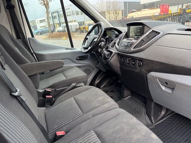 Ford TRANSIT 330 2.0 TDCI 170pk Euro 6 L2 H2 Trend Airco,Navigatie,Camera,3 Zits