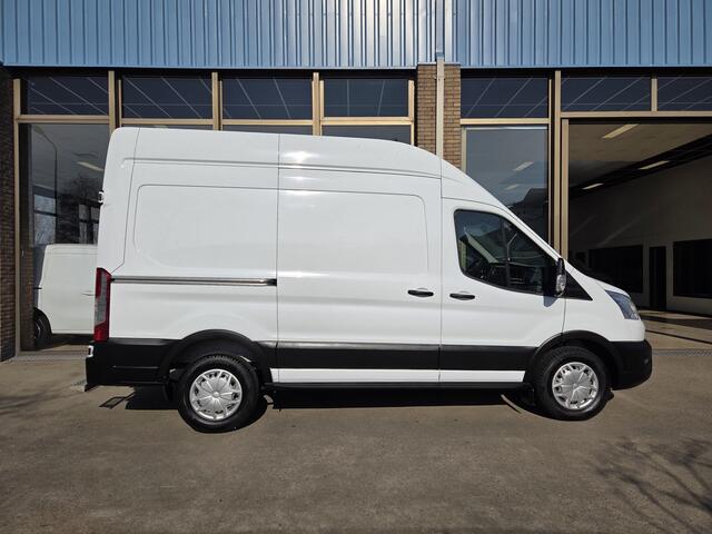 Ford TRANSIT 2.0 TDCI 130Pk L2/H3 Trend AUTOMAAT Airco Trekhaak Cruisecontrol Stoelverwarming Parkeersensors