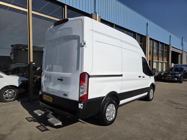 Ford TRANSIT 2.0 TDCI 130Pk L2/H3 Trend AUTOMAAT Airco Trekhaak Cruisecontrol Stoelverwarming Parkeersensors