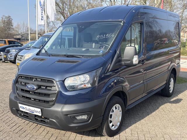 Ford TRANSIT 350 2.0 TDCI L2H2 Trend | SCI | 130pk | Trekhaak | Achteruitrijcamera | Cruise control | Airco | Bluetooth | Voorruitverwarming | 3 zitplaatsen