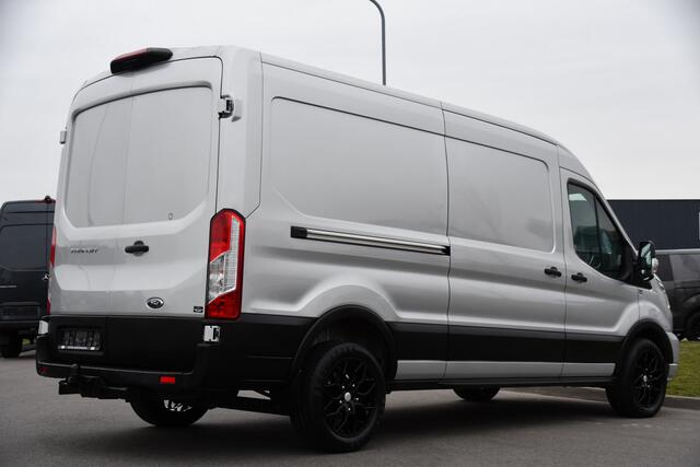 Ford TRANSIT 350 2.0 TDCI L3H2 Limited PB Edition Camera, Cruise, Carplay, LED, Trekhaak, Stoelverwarming, 185pk, NAVI, Uniek!