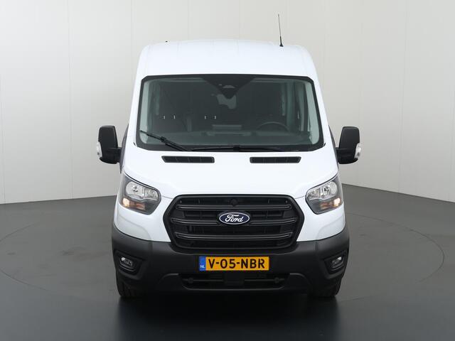 Ford TRANSIT 350 | 2.0 TDCI | L3 H2 | DUBBEL CABINE | TREND | TREKHAAK 2800 KG AHW | CLIMATE CONTROL | PARKEERSENSOREN V+A | CRUISE CONTROL | BIJRIJDERSBANK | LAADRUIMTE PAKKET | APPLE CARPLAY / ANDROID AUTO | STOEVERWARMING | CAMERA