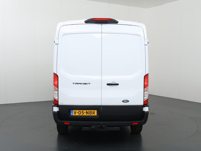 Ford TRANSIT 350 | 2.0 TDCI | L3 H2 | DUBBEL CABINE | TREND | TREKHAAK 2800 KG AHW | CLIMATE CONTROL | PARKEERSENSOREN V+A | CRUISE CONTROL | BIJRIJDERSBANK | LAADRUIMTE PAKKET | APPLE CARPLAY / ANDROID AUTO | STOEVERWARMING | CAMERA