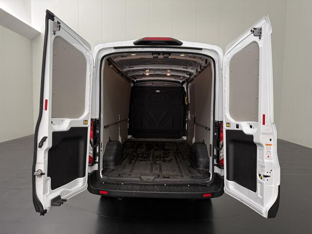 Ford TRANSIT 2.0TDCi 130PK L3H2 | Model 2025 | Fabrieksgarantie | Multimedia groot | Camera | Airco | Cruise | 3-Zits