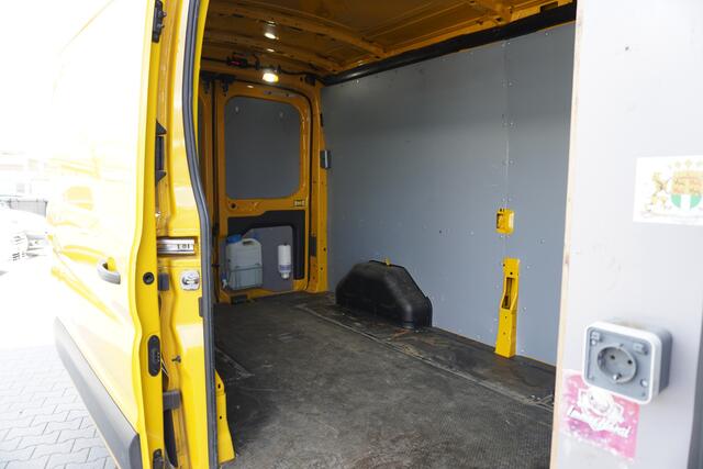 Ford TRANSIT 2.0 TDCI L3H2 EURO 6 - Airco - Cruise - Trekhaak - ¤ 14.900,- Excl.