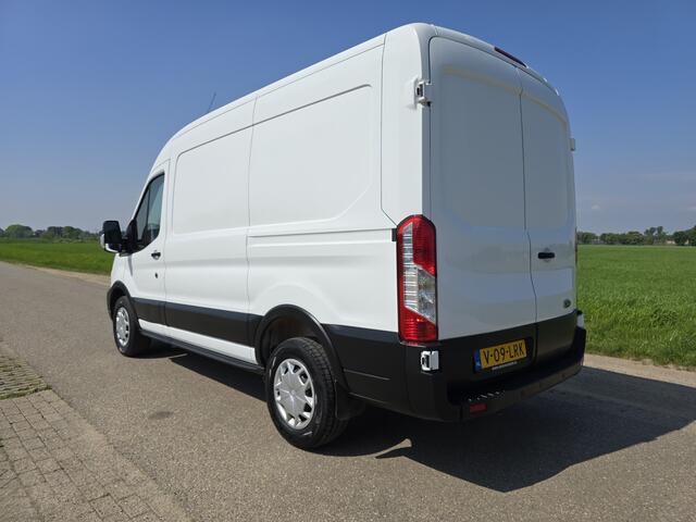 Ford TRANSIT 350 2.0 TDCI L2 H2 - 130 Pk - Euro 6 - Airco - Cruise Control