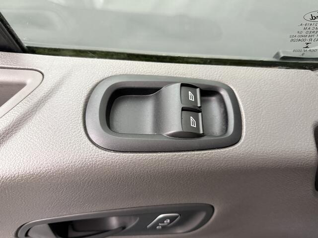 Ford TRANSIT 2.0TDCI 170PK Bakwagen+Laadklep | Dubbellucht | Airco | Cruise | 360 Camera | Zijdeur