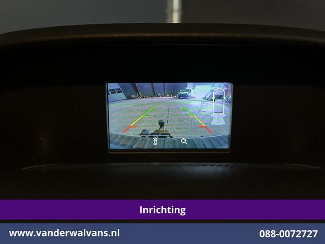 Ford TRANSIT 2.0 TDCI 130pk L2H2 inrichting Euro6 Airco | Camera | Imperiaal | Sidebars | Trekhaak 2540kg Cruisecontrol, Verwarmde Voorruit, Trap, Parkeersensoren, Bijrijdersbank