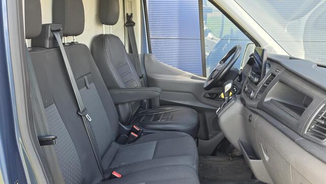 Ford TRANSIT 350 2.0 TDCI L2H2 Trend | NAP | Automaat | 1e eigenaar | 3zits | Bi-Xenon | Carplay | Camera | 360° sensoren | Dubbele schuifdeur! | Blind spot