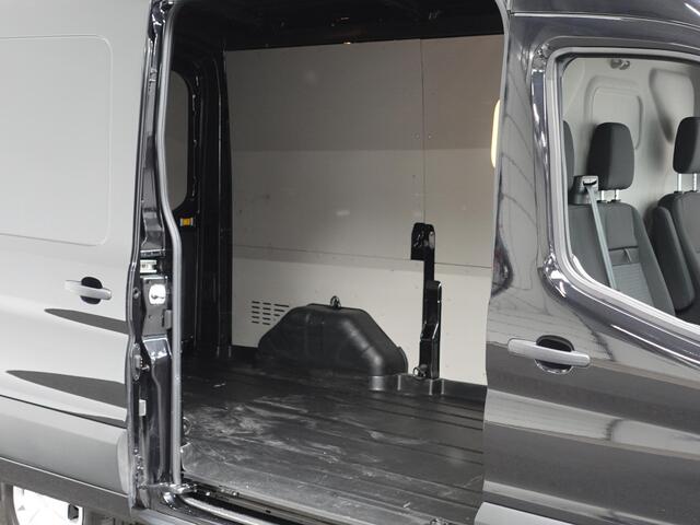 Ford TRANSIT 310 2.0 TDCI L2H2 Trend Automaat Navigatie Trekhaak 360° Camera Airco Cruise DAB+