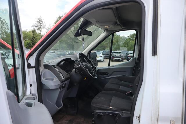 Ford TRANSIT 350 2.0 TDCI L3H2 Trend | Glaswagen | Navigatie | Pdc voor en achter