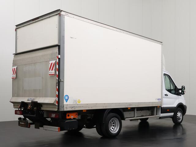 Ford TRANSIT 2.0TDCi 170PK Bakwagen+Laadklep | Euro 6 | Dakspoiler | Airco | Cruise | 3-Zits