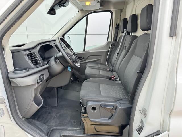 Ford TRANSIT 2.0 TDCI 130PK L3H2 Airco Cruise control Camera Parkeersensoren v+a
