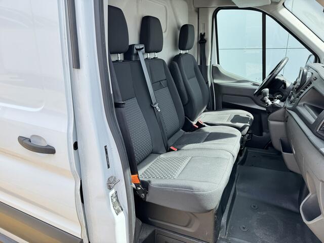 Ford TRANSIT 2.0 TDCI 130PK L3H2 Airco Cruise control Camera Parkeersensoren v+a