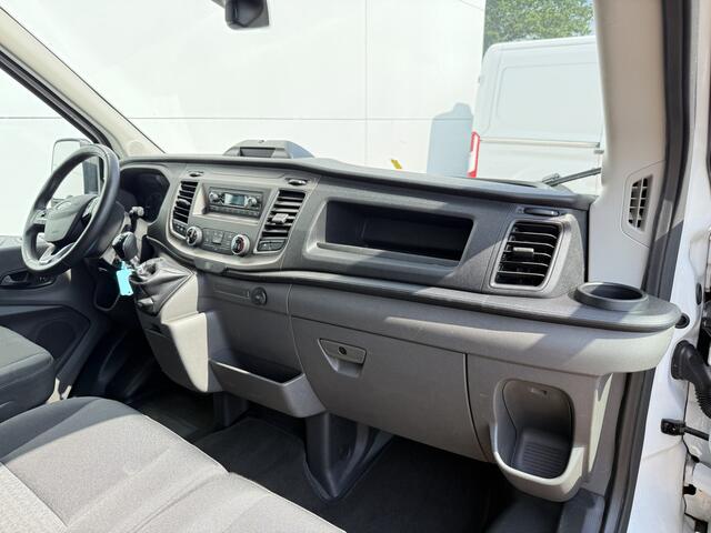 Ford TRANSIT 2.0 TDCI 130PK L3H2 Airco Cruise control Parkeersensoren v+a