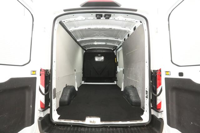 Ford TRANSIT 2.0 TDCI L3H2 170PK | Airco | Cruise | Camera | 3 Zits | Carplay | Trekhaak