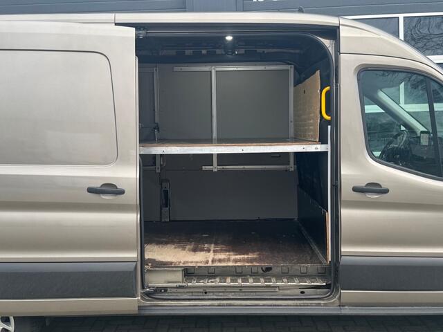 Ford TRANSIT 2.0 TDCi 130pk RWD L3H2 GB / Airco / Cruise / Navi / Camera /