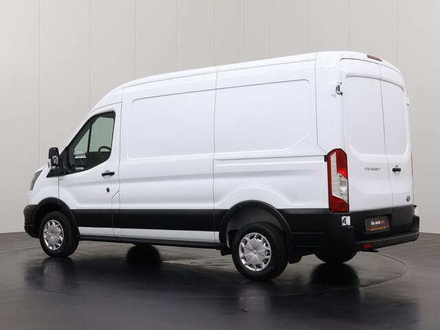 Ford TRANSIT 2.0TDCi 130PK L2H2 | Airco | Cruise | 3-Zits | Betimmering