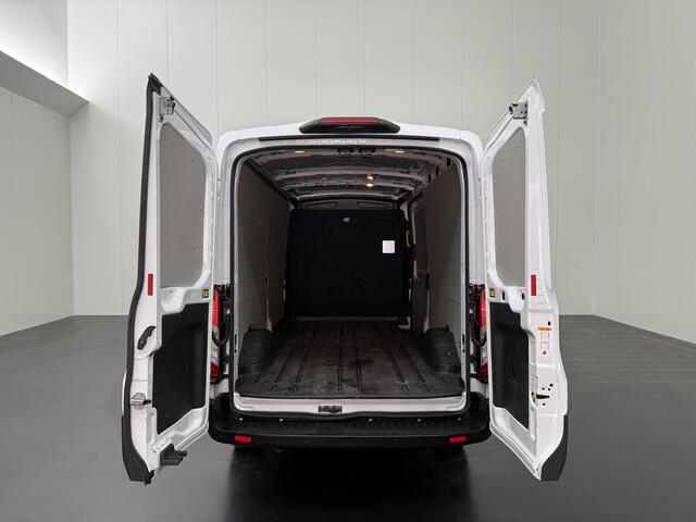 Ford TRANSIT 2.0TDCI 170PK Automaat L3H2 RWD | Navigatie | Camera | Airco | Cruise | Betimmering | 3-Zits