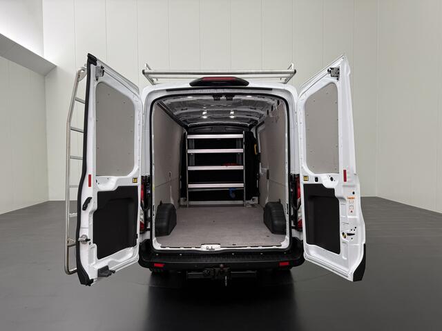 Ford TRANSIT 2.0TDCI 130PK L3H2 | Imperiaal | Trekhaak | Airco | Cruise | 3-Zits | Betimmering